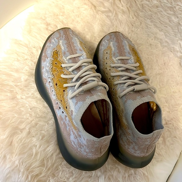 Adidas Yeezy Boost 380 Pepper Non-Reflective - Picture 8 of 11